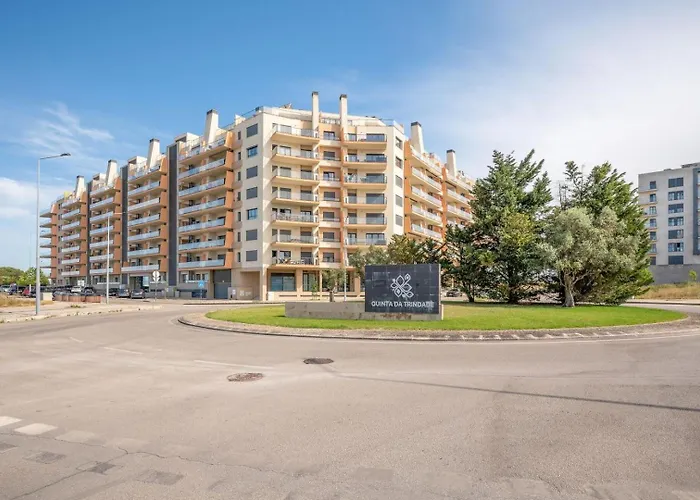 Guestready - Tranquil Seixal Haven